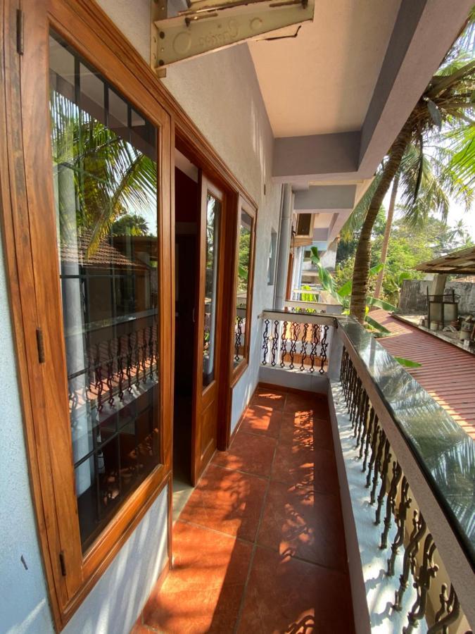 Franria Villa Guest House Калангут Экстерьер фото