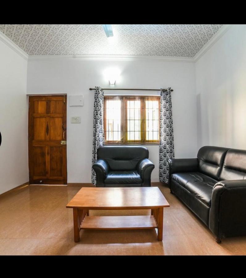 Franria Villa Guest House Калангут Экстерьер фото